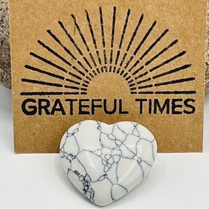 Heart Brooch White Howlite Gem Stone Valentine Pin Witch Worry Lapel Shape Love